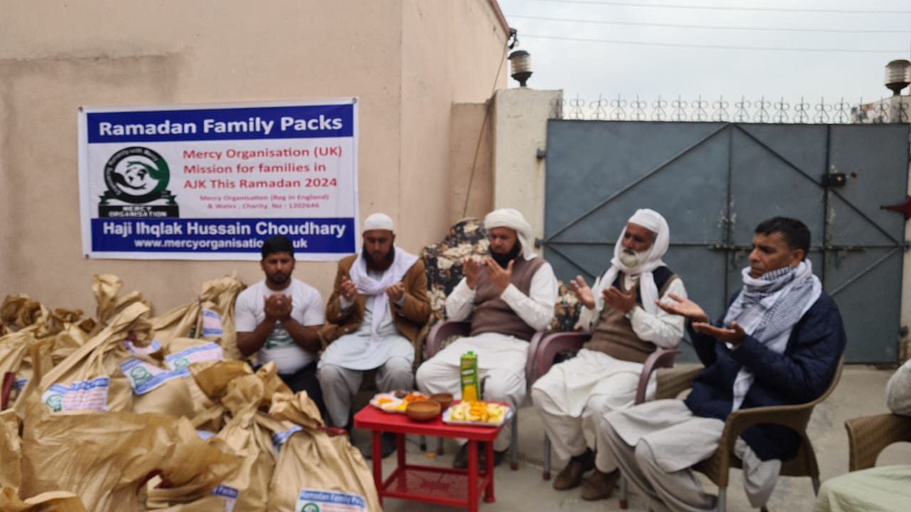 Elders at a Ramadan family pack distribution